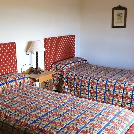 Hotel Miralba Alba de los Cardaños Kültér fotó